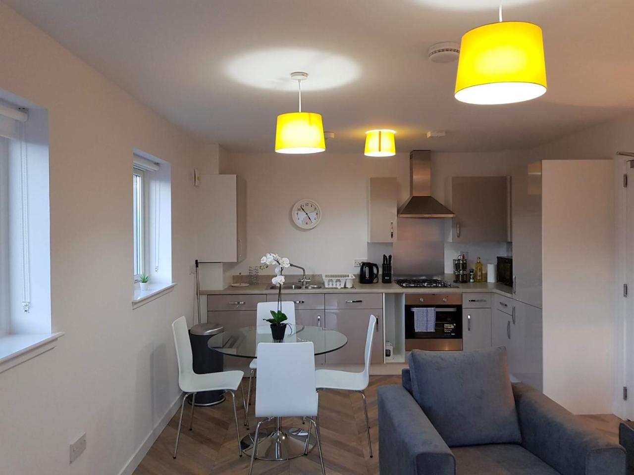 11 Royal View Apartments Стърлинг Екстериор снимка